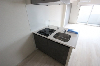 コンパクトなキッチンで掃除もラクラク