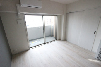 使い勝手のいい寝室です