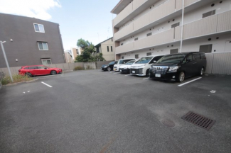 駐車スペースもあります