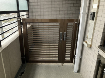 【玄関】