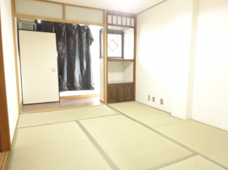 【寝室】
