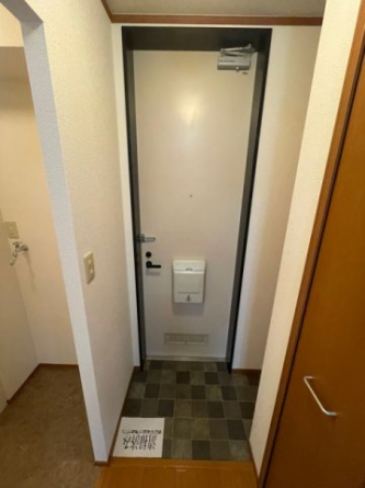 【玄関】