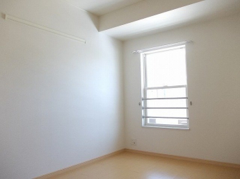 明るい室内です