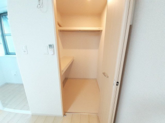 便利な収納スペースです