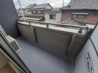 陽当たり良好なバルコニーです