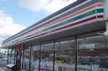 セブンイレブン加納原田店まで500m