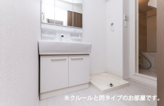 忙しい朝には欠かせない洗面所です