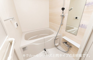 落ち着いた空間のお風呂です
