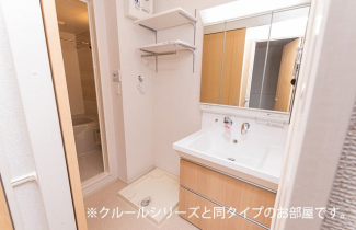 忙しい朝には欠かせない洗面所です