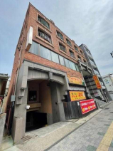 松山市平和通１丁目のマンションの画像