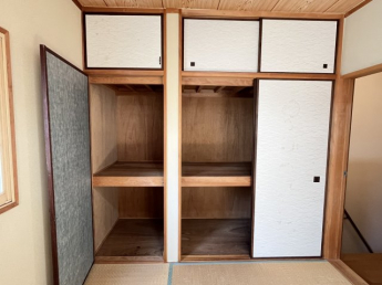 便利な収納スペースです