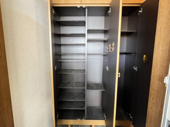 玄関収納です