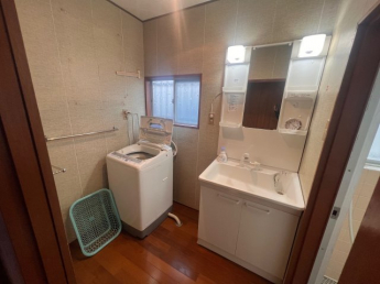 【独立洗面台】