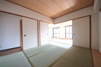 和室があると落ち着いた雰囲気になりますね
