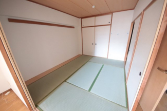 趣のある和室です