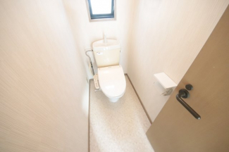 シンプルで使いやすいトイレです