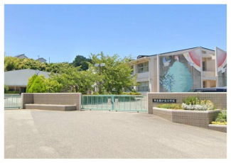 三木市立緑が丘小学校まで762m