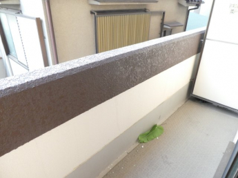 【バルコニー】