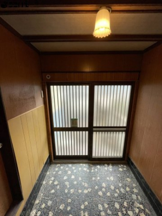 【玄関】