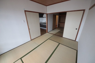 和室、ちょっとしたくつろぎスペースにいかがでしょうか