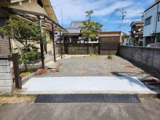 松山市余戸中３丁目の一戸建ての画像