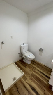 トイレ温水洗浄便座付き