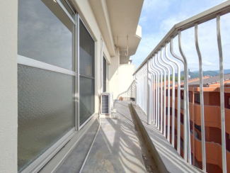 【バルコニー】