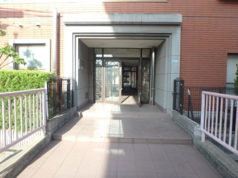 エントランスです