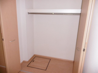 こまごまとしたものを収納できそうですね