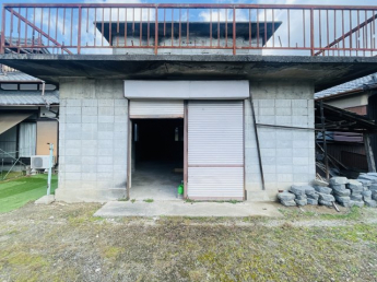 二階建納屋
