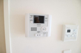 カメラ付インターホン（イメージ）