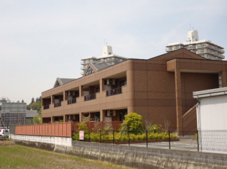 外観写真（昼）