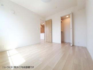 内装は落ち着いています