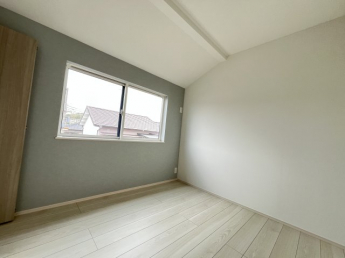 広々とした洋室です　4.5帖