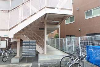 【エントランス】