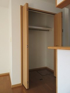 たっぷりとした収納スペースです