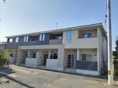 松山市南吉田町のアパートの画像