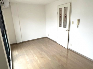 【寝室】
