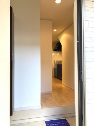 シンプルで使いやすい玄関です