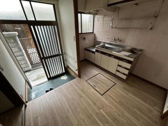筒井町３丁目テラスハウスの画像