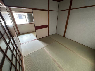 筒井町３丁目テラスハウスの画像