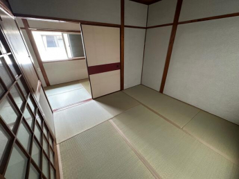 筒井町３丁目テラスハウスの画像