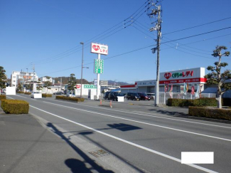 くすりのレデイ束本店まで402m