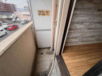 【バルコニー】