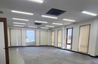 彦根市長曽根町の店舗事務所の画像