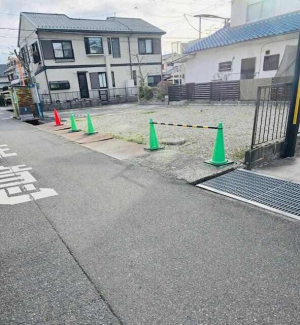 ★南東向きの角地★物部小学校から徒歩約６分★子育てに優しい閑