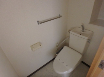 落ち着いたトイレです