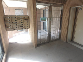 【エントランス】