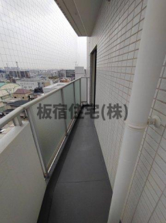 【バルコニー】
