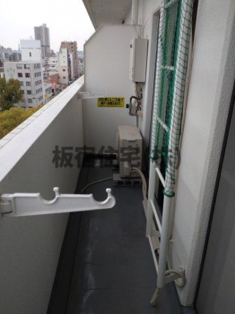 【バルコニー】